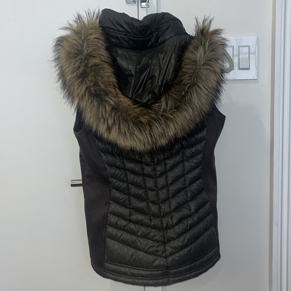 Dark Green Michael Kors Vest - Picture 5 of 5